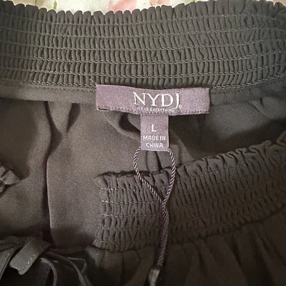 NYDJ Black Smocked Neck Tie-Front Tunic NWT - Picture 6 of 7